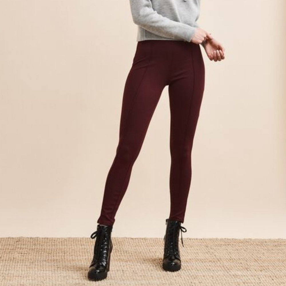 DYNAMITE Maroon High Rise Leggings Front Seam